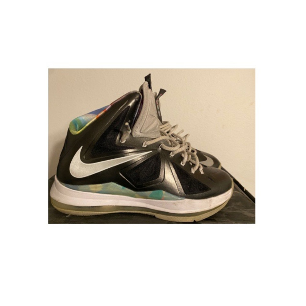 Basketball Sneaker